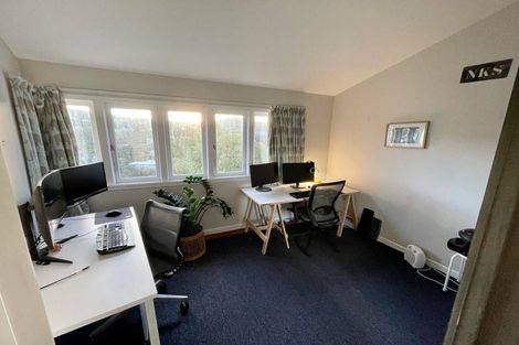 Photo of property in 45 Fairview Crescent, Kelburn, Wellington, 6012