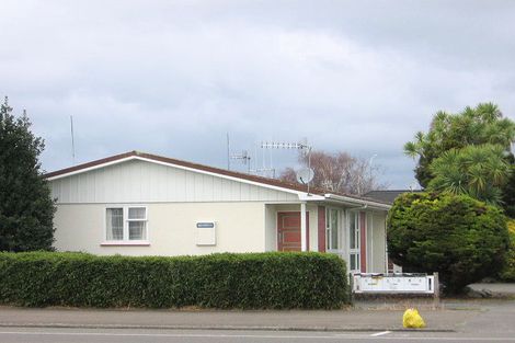 Photo of property in 634 Main Street, Palmerston North, 4414