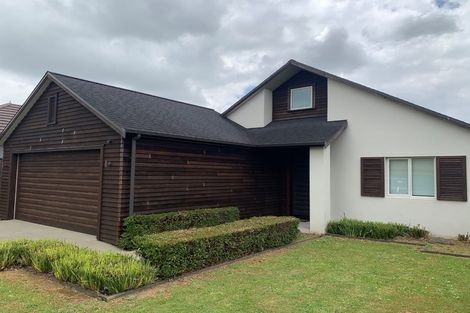 Photo of property in 27 Toscana Drive, Karaka, Papakura, 2113