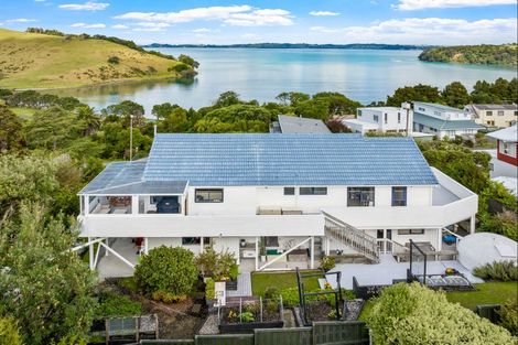 Photo of property in 4 Kookaburra Drive, Tawharanui Peninsula, Warkworth, 0986