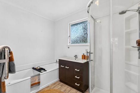 Photo of property in 48 Pohutukawa Drive, Pukete, Hamilton, 3200