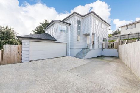 Photo of property in 102a San Marino Drive West, Henderson, Auckland, 0612