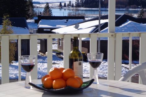 Photo of property in 16 O'neill Place, Lake Tekapo, 7999