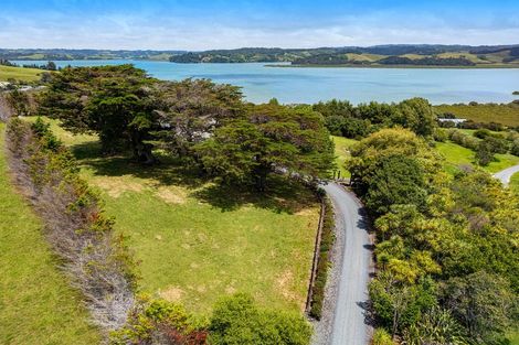 Photo of property in 71 Goodall Road, Snells Beach, 0920