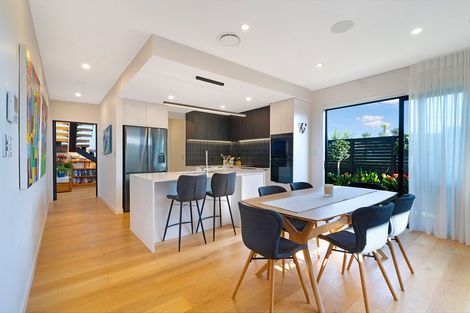Photo of property in 14a Waitemata Road, Hauraki, Auckland, 0622