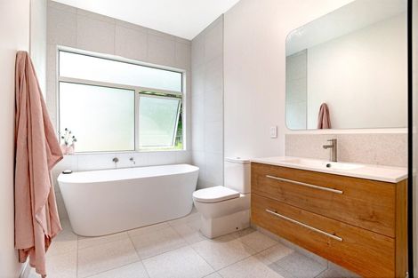 Photo of property in 5 Adams Road, Whataupoko, Gisborne, 4010