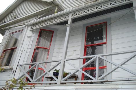 Photo of property in 13 Mortimer Terrace, Aro Valley, Wellington, 6021