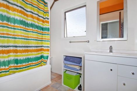 Photo of property in 2 Coleridge Place, Tikipunga, Whangarei, 0112