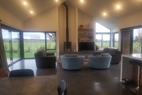 Photo of property in 48 Sherwood Road, Makikihi, Waimate, 7978