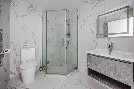 Photo of property in 4/25 Griffen Park Road, Mount Roskill, Auckland, 1041