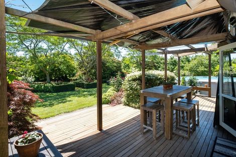 Photo of property in 95 Saint Georges Road, Karamu, Hastings, 4172