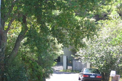 Photo of property in 26 Barker Rise, Northcross, Auckland, 0632