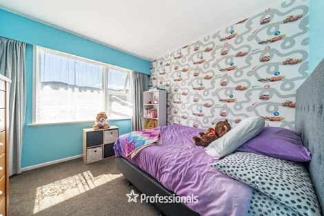 Photo of property in 8 Harlow Grove, Wainuiomata, Lower Hutt, 5014