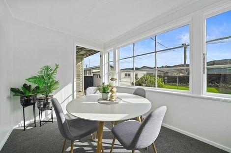 Photo of property in 17 Petherick Street, Taita, Lower Hutt, 5011