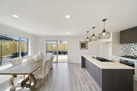 Photo of property in 38 Melgran Avenue, Papakura, 2110