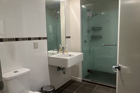 Photo of property in Portal Apartments, 2e/42 Cable Street, Te Aro, Wellington, 6011