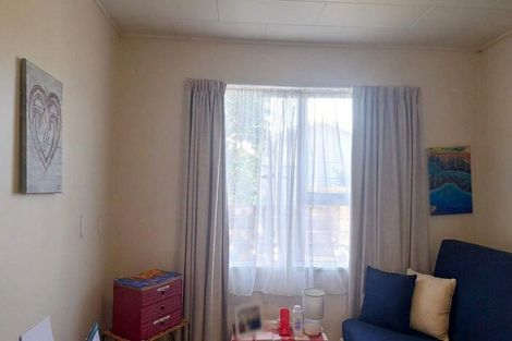 Photo of property in 5 Porritt Place, Tamatea, Napier, 4112