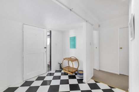 Photo of property in 11 Haast Close, Kelson, Lower Hutt, 5010