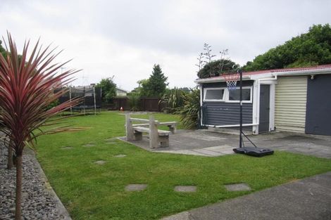 Photo of property in 43 Aotaki Street, Otaki, 5512