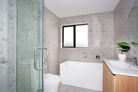 Photo of property in 75 Beatty Road, Pukekohe, 2120