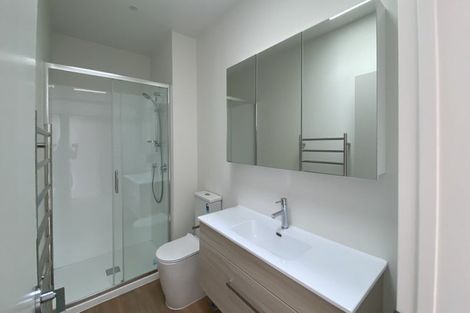 Photo of property in 588c Te Atatu Road, Te Atatu Peninsula, Auckland, 0610