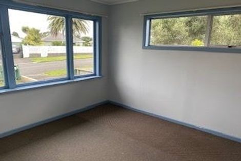 Photo of property in 6 Bedford Street, Fitzroy, New Plymouth, 4312