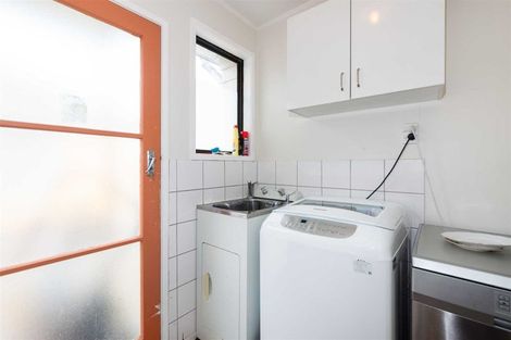 Photo of property in 23 Armada Drive, Ranui, Auckland, 0612