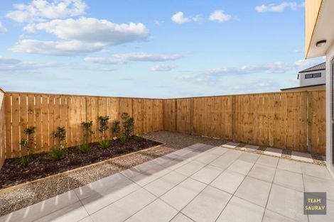 Photo of property in 18 Kaititiko Road, Rosehill, Papakura, 2113