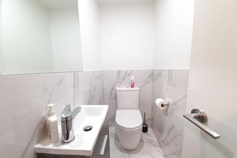 Photo of property in 17 Moki Place, Long Bay, Auckland, 0630