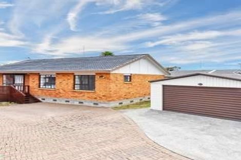 Photo of property in 4 Aspiring Avenue, Clover Park, Auckland, 2019