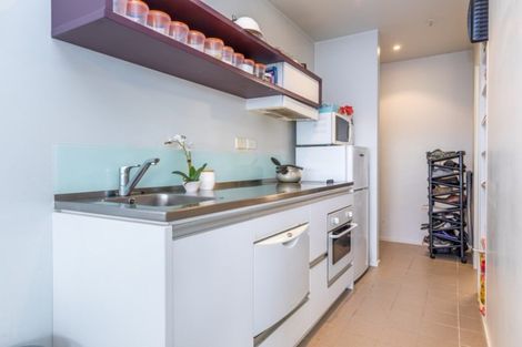 Photo of property in St Paul Apartments, 8d/4 Saint Paul Street, Auckland Central, Auckland, 1010