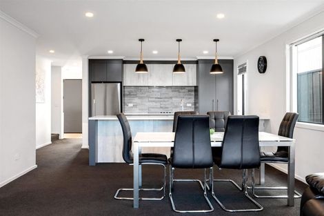 Photo of property in 17 Holmes Hanover Lane, Halswell, Christchurch, 8025