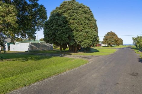 Photo of property in 26 Hira Street, Ohawe, Hawera, 4671