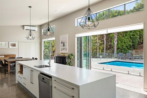 Photo of property in 105 Zanders Road, Helensville, Waimauku, 0882