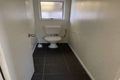 Photo of property in 21 Mona Vale, West Harbour, Auckland, 0618