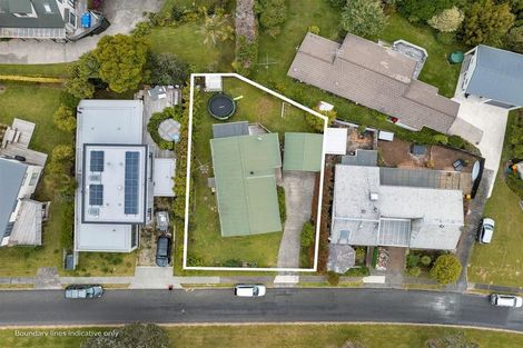 Photo of property in 121 Onemana Drive, Onemana, Whangamata, 3691