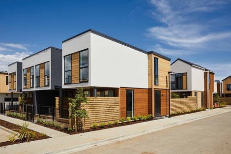 Photo of property in 4/23 Parson Lane, Papatoetoe, Auckland, 2025