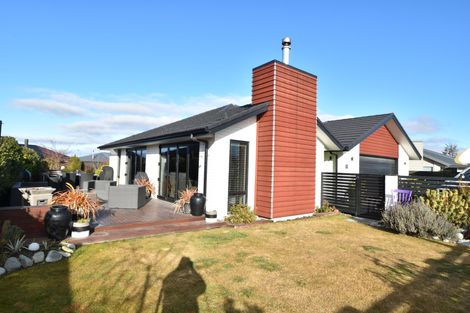 Photo of property in 11 Lakeland Avenue, Twizel, 7901
