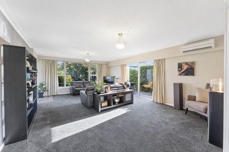 Photo of property in 2/6 Croziers Road, St Albans, Christchurch, 8052