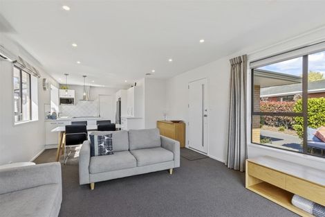 Photo of property in 20 Lowry Avenue, Redwood, Christchurch, 8051