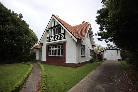 Photo of property in 361 College Street, West End, Palmerston North, 4410