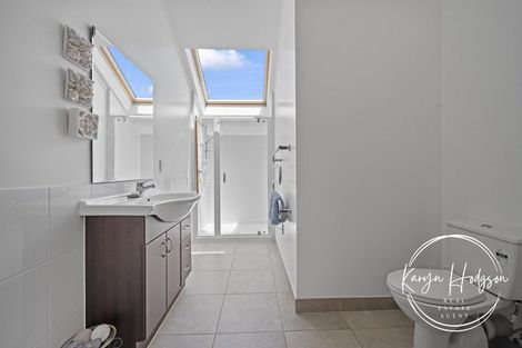 Photo of property in 87 Hurndall Street East, Maungaturoto, 0520