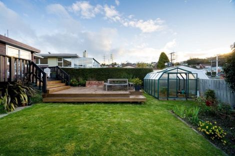 Photo of property in 109 Centennial Avenue, Helensburgh, Dunedin, 9010