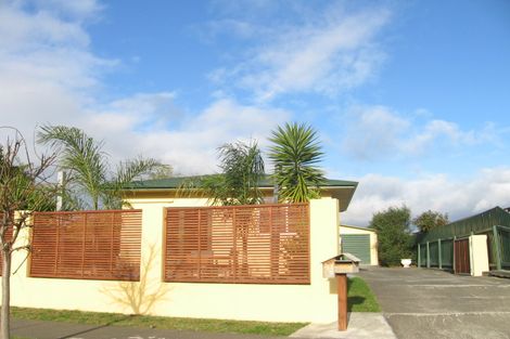 Photo of property in 48 Anderson Road, Taradale, Napier, 4112