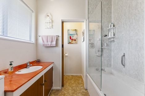 Photo of property in 17b Treadwell Street, Springvale, Whanganui, 4501