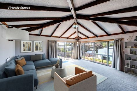 Photo of property in 208 Caroline Place, Mayfair, Hastings, 4122