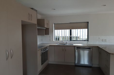 Photo of property in 114a Alfriston Road, Manurewa, Auckland, 2105