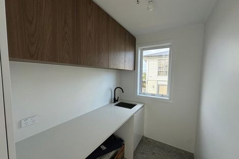 Photo of property in 43 Milan Road, Papatoetoe, Auckland, 2025