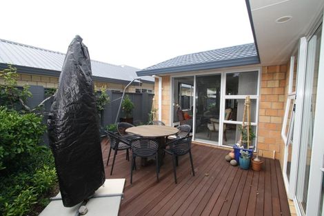 Photo of property in 32a Bulteel Street, New Plymouth, 4310