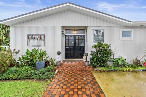 Photo of property in 25a Riverside Road, Orewa, 0931